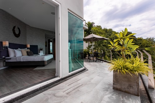 Villa Namaste 7 BR sea views, full service 37 Inspiring Living Solutions