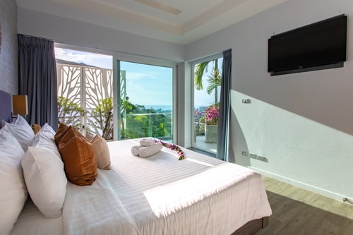 Villa Namaste 7 BR sea views, full service 40 Inspiring Living Solutions