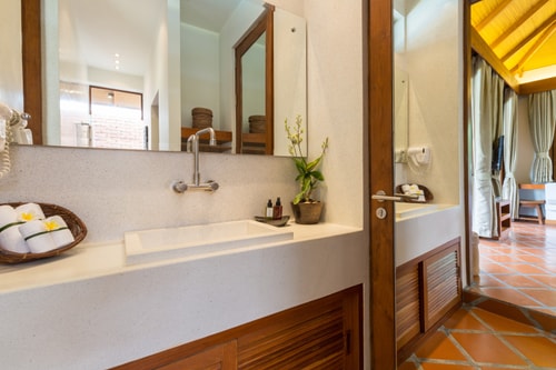 Baan Mika, 6 BR, full service with Chef, Plai Laem 50 Inspiring Living Solutions