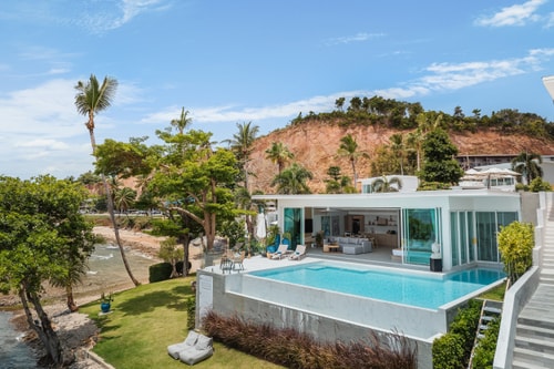 Mar at Secret Tides, 1BR/1BTH beachfront pool villa, Bangrak Inspiring Living Solutions