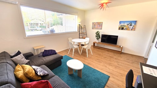 Chic central St Kilda 2 bed 8 mins walk to beach 1 Holiday Rentals Australia