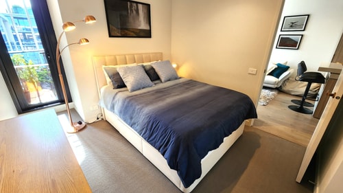 Resort-style Exec 1 Bed w. study in Port Melbourne 14 Holiday Rentals Australia