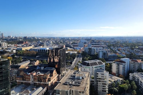 Sky-high South Yarra luxury 2 bed sleeping up to 4 26 Holiday Rentals Australia