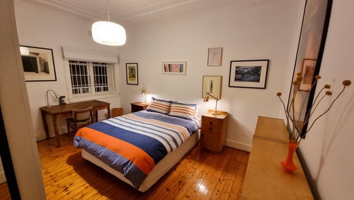 Classic Bondi 1 bed a few steps from the beach 8 Holiday Rentals Australia