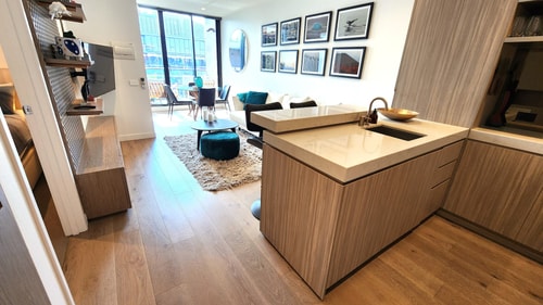 Resort-style Exec 1 Bed w. study in Port Melbourne 8 Holiday Rentals Australia