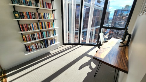 Resort-style Exec 1 Bed w. study in Port Melbourne 11 Holiday Rentals Australia