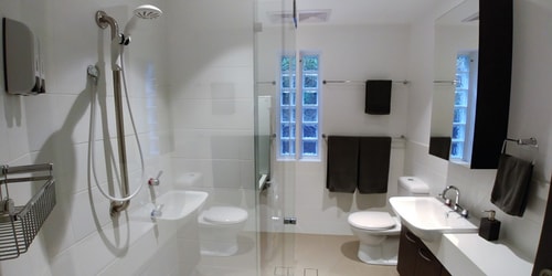 Spacious Studio Surrounded By Great Views 4 Holiday Rentals Australia