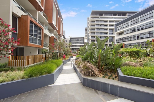 LUXE Waterloo 1 bed with parking, gym & pool 21 Holiday Rentals Australia
