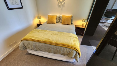 South Yarra Style - Smart 1bed with parking 5 Holiday Rentals Australia