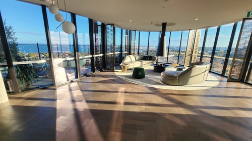 Resort-style Exec 1 Bed w. study in Port Melbourne 23 Holiday Rentals Australia