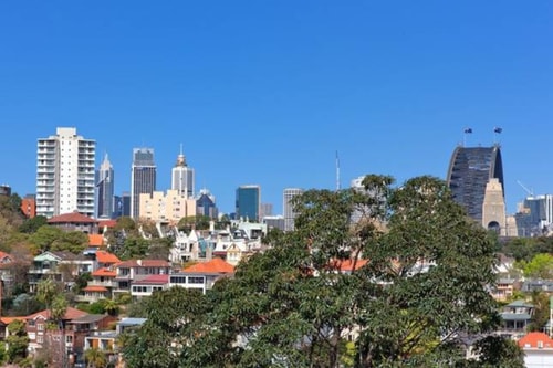 Harbour Views from North Sydney High Street 18 Holiday Rentals Australia