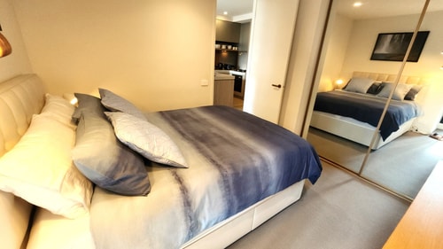 Resort-style Exec 1 Bed w. study in Port Melbourne 15 Holiday Rentals Australia
