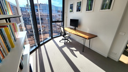Resort-style Exec 1 Bed w. study in Port Melbourne 12 Holiday Rentals Australia