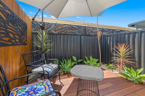 Cosy Hideaway Studio | Minyama