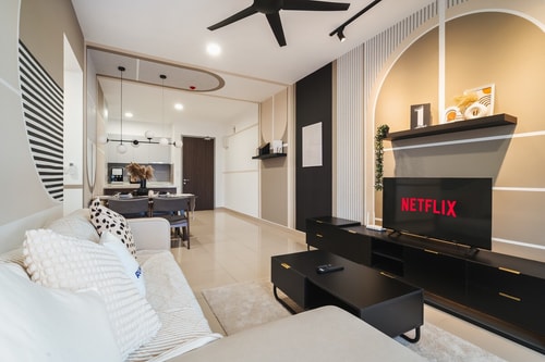 Trendy Vibe 3BR @ M Vertica | MRT + Netflx + Wi-Fi