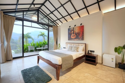 Laterite Stone Cabin 4 by Tranquil Stays