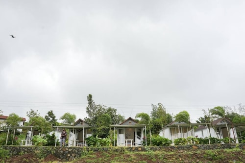 Lakefront Non AC Cabin 2 by Tranquil Stays 21 thetranquilstays.com