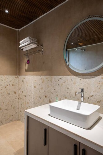 Canopy Cabin with Private Lawn by Tranquil Stays 8 thetranquilstays.com