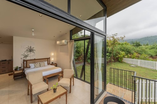 Canopy Cabin with Private Lawn by Tranquil Stays 14 thetranquilstays.com