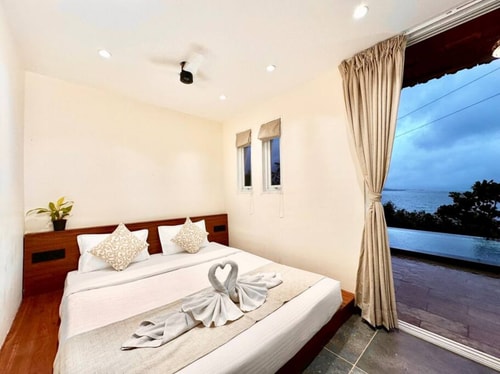 Lakefront Container with Pool by Tranquil Stays 16 thetranquilstays.com