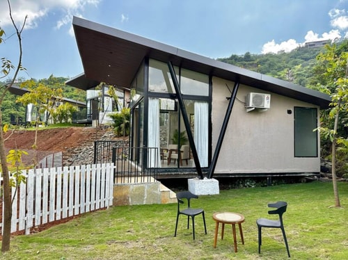 Canopy Cabin with Private Lawn by Tranquil Stays 2 thetranquilstays.com