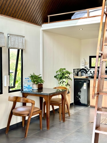 Lakefront Loft 1 Private Pool by Tranquil Stays 12 thetranquilstays.com