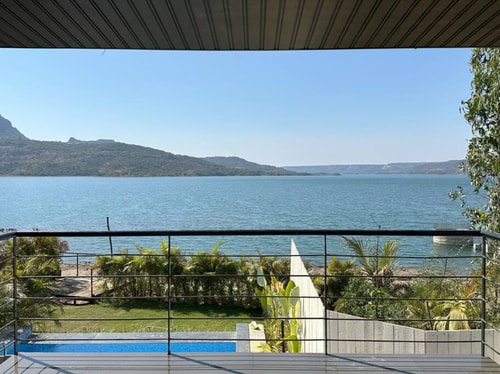 Lakefront Loft 2 Private Pool by Tranquil Stays 6 thetranquilstays.com