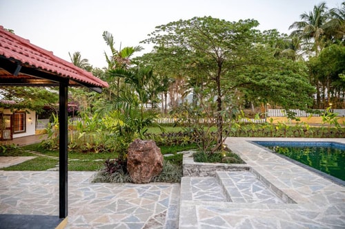 Caasa Tranquilla with Pool near Kasarsai Dam 24 thetranquilstays.com