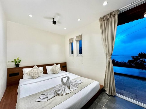 Lakefront Container with Pool by Tranquil Stays 37 thetranquilstays.com