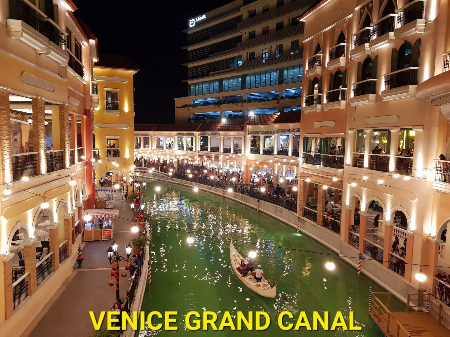 Luxury BGC Condo, Venice Grand Canal #vlrc5h 21 Chillhive Staycation