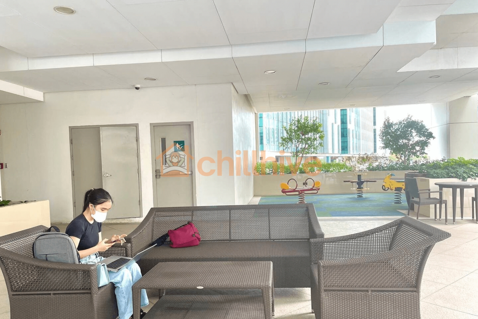 Best BGC Condo Near Uptown Area #oursw30b2 26 Chillhive Staycation