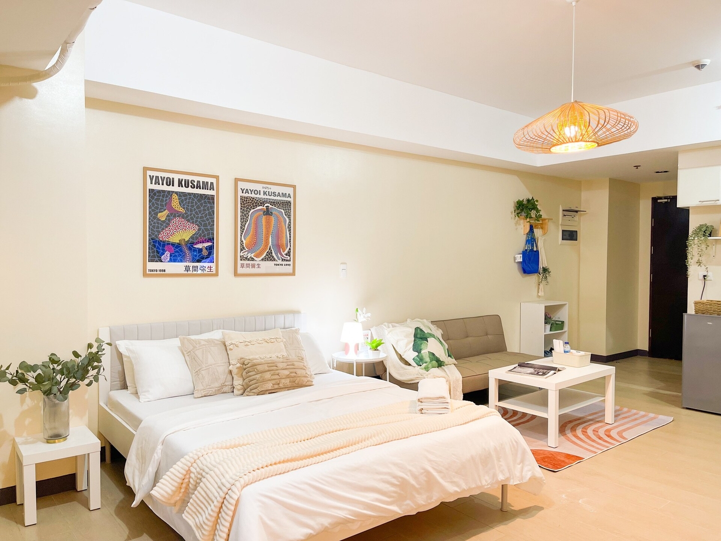 Prime BGC Condo Next to Venice Mall #vlrtc17e 15 Chillhive Staycation