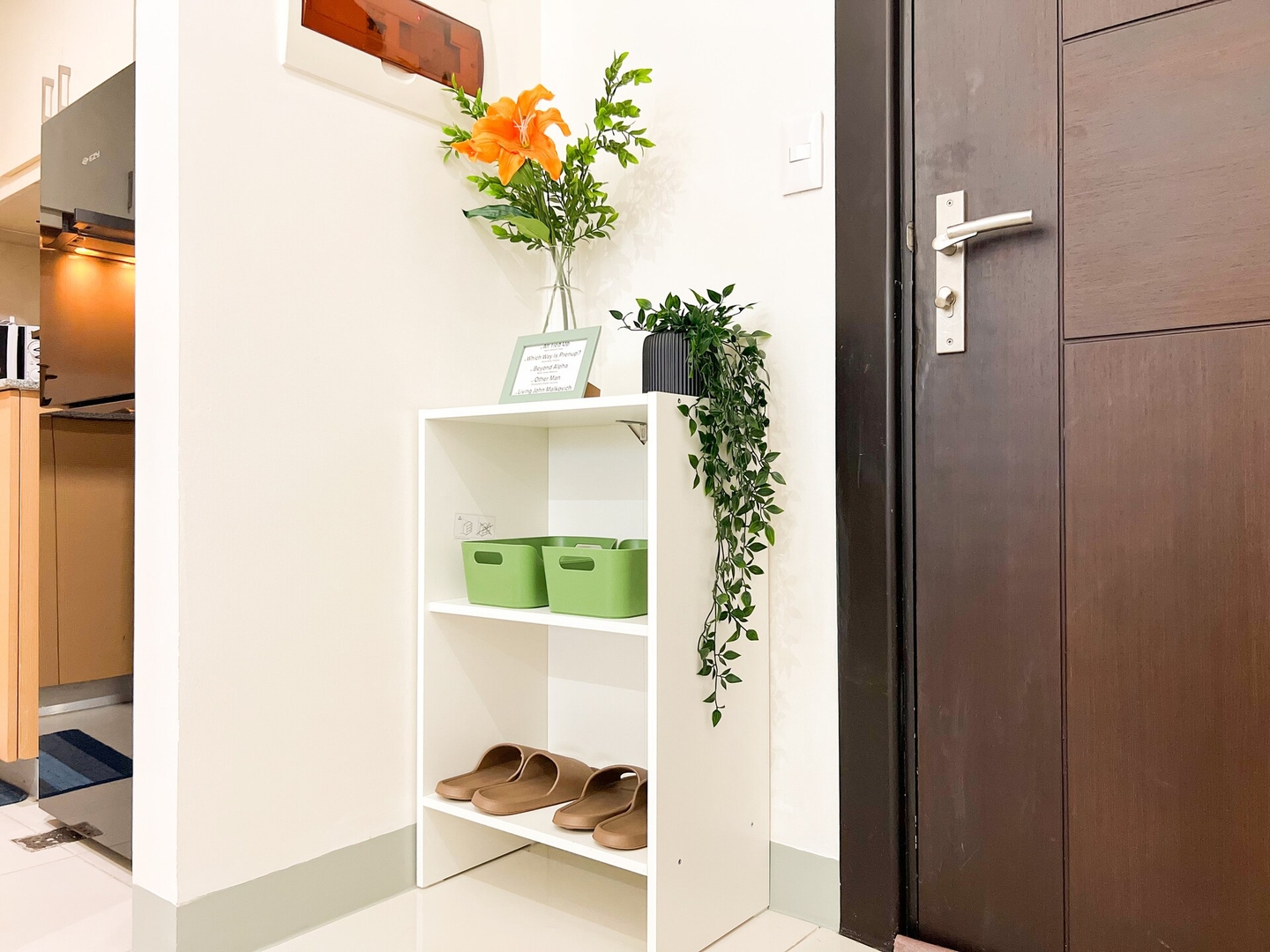 Prime BGC 1BR Near Grand Hyatt & Malls #upt215e 11 Chillhive Staycation