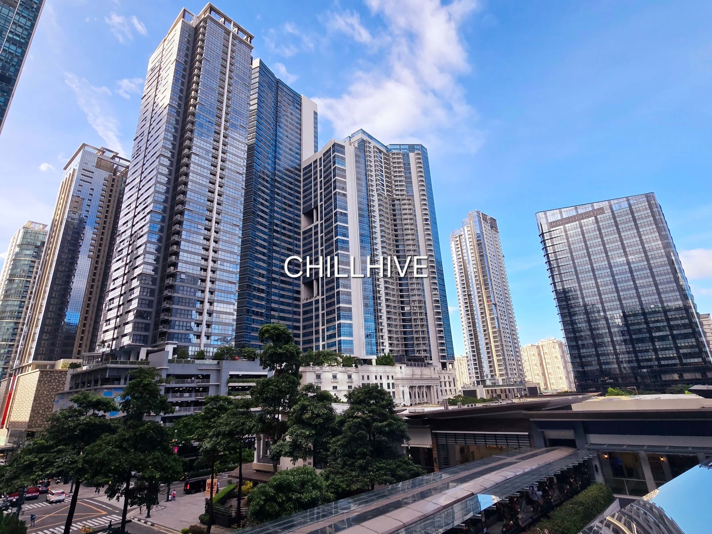 Luxury BGC Condo Across Uptown Mall #ournw19a 3 Chillhive Staycation