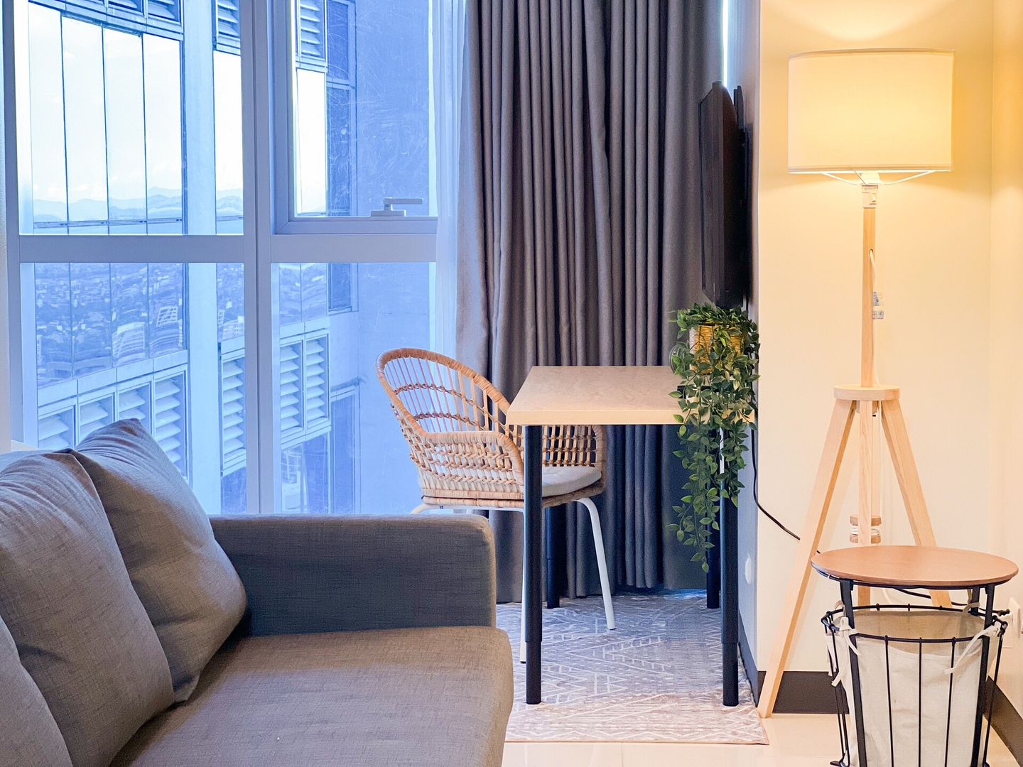 Prime Uptown BGC | Stylish 1BR Getaway #upt1 35j 13 Chillhive Staycation