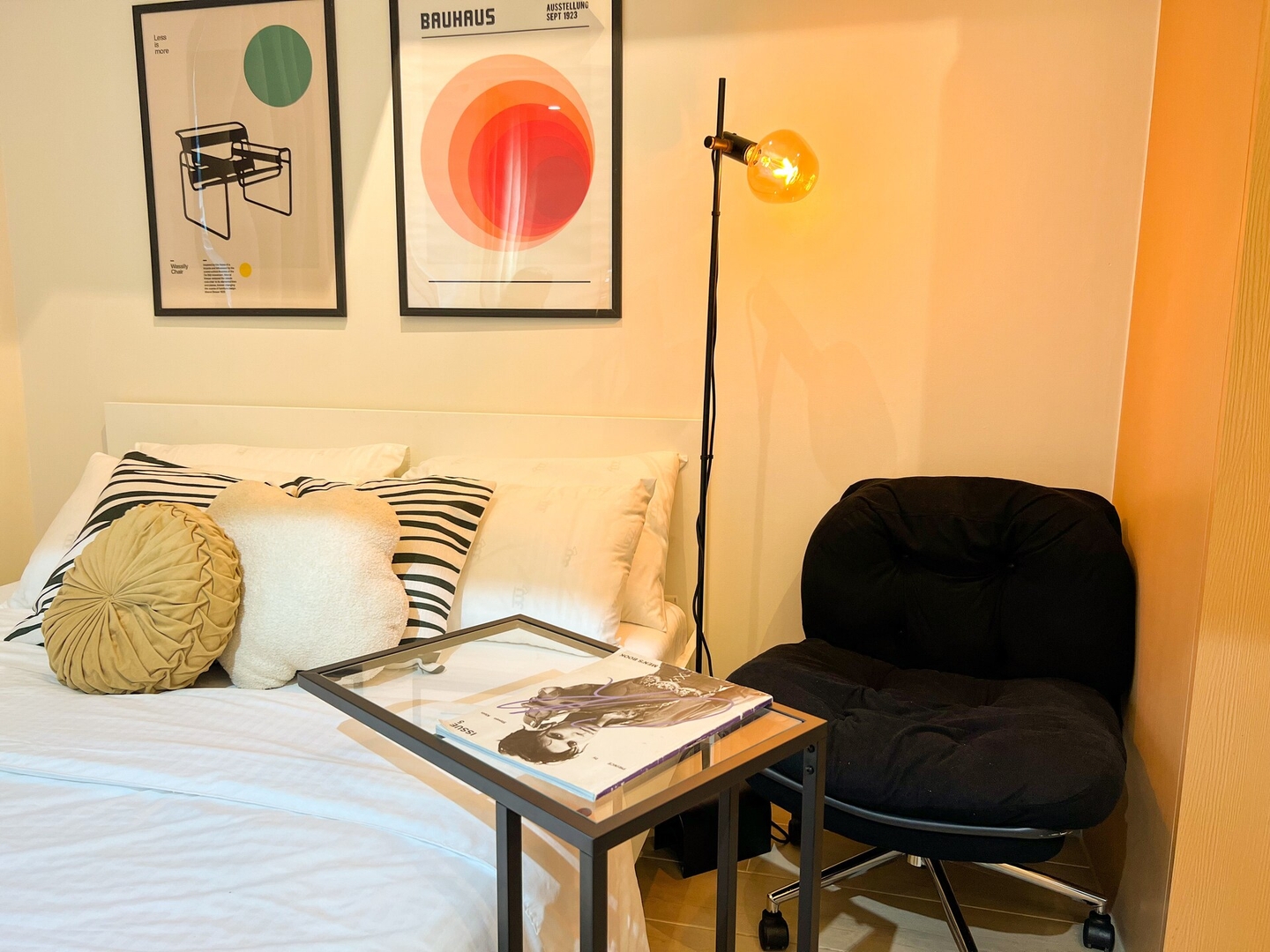 Prime BGC 1BR Near Grand Hyatt & Malls #upt215e 5 Chillhive Staycation