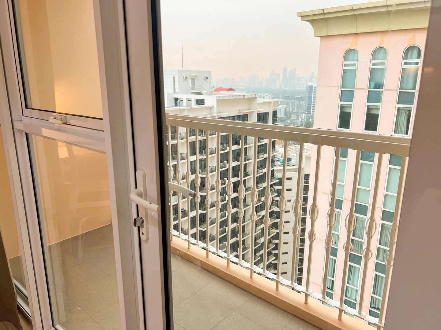 BGC Prime Condo, Venice Grand Canal #vlra23j 19 Chillhive Staycation