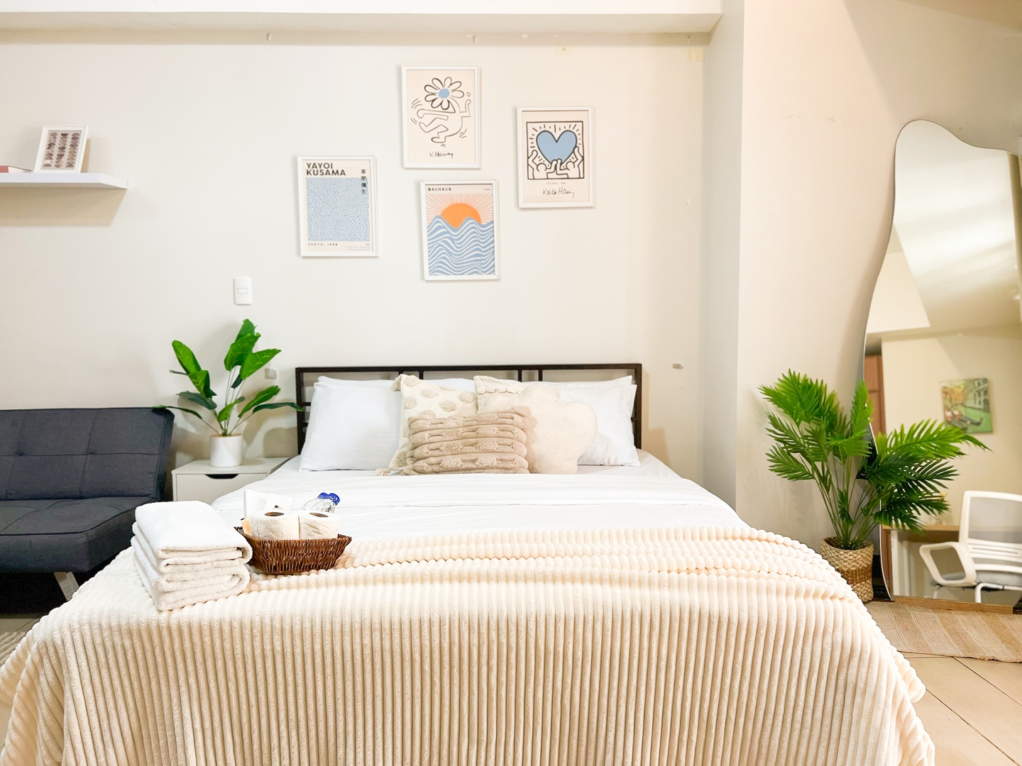 Luxury BGC Condo, Venice Grand Canal #vlrc5h 24 Chillhive Staycation