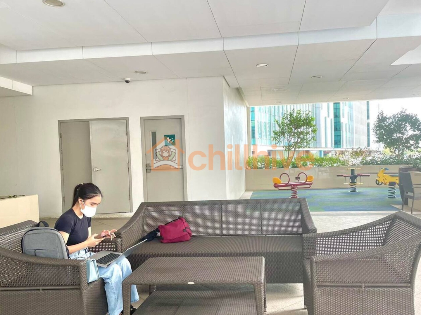 Luxe Condo in the Heart of Uptown BGC #oursw20g 44 Chillhive Staycation