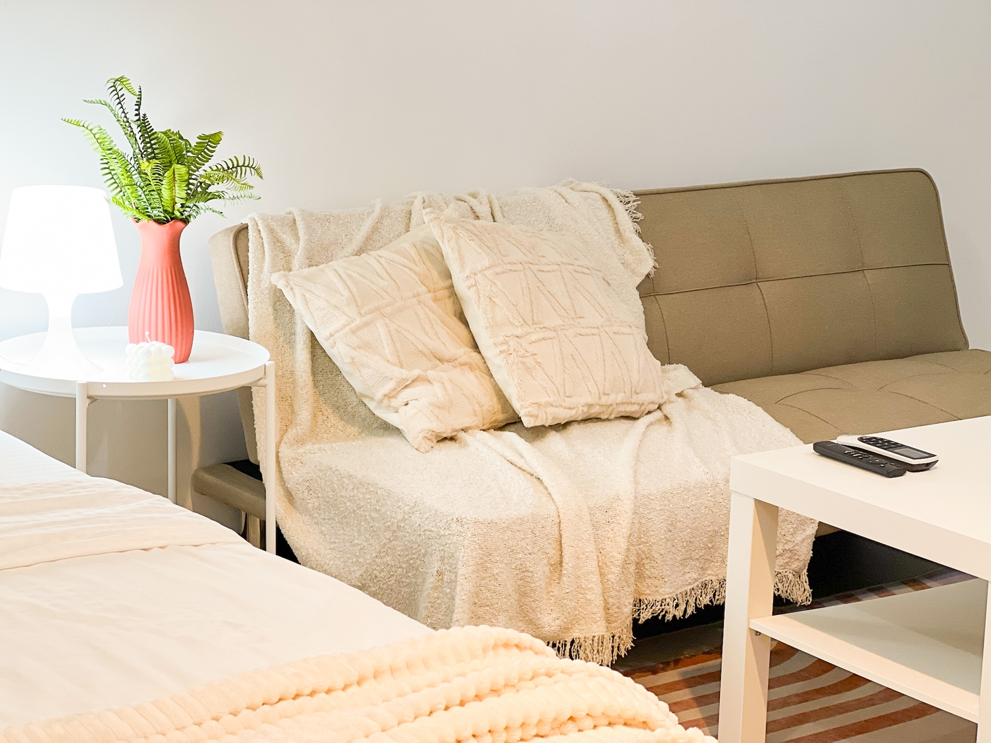 BGC Luxury, Venice Grand Canal Mall #vlrtc27c 37 Chillhive Staycation