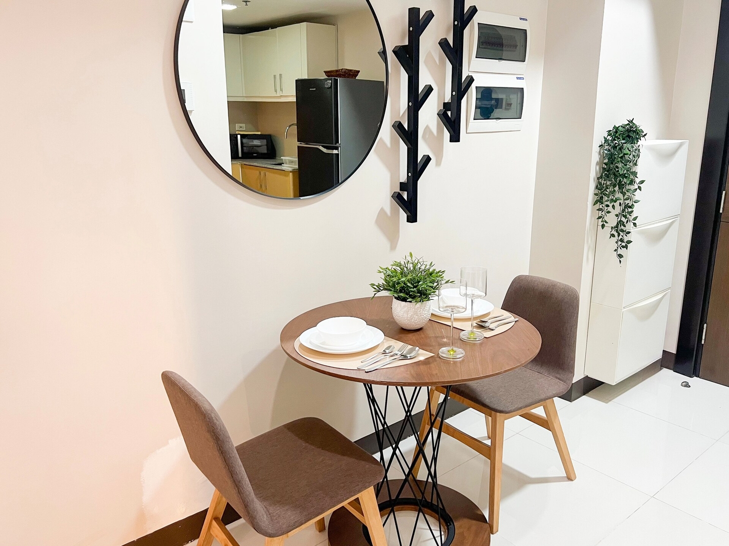 Stylish 1BR in BGC Uptown & Mitsukoshi #UPT126D 10 Chillhive Staycation