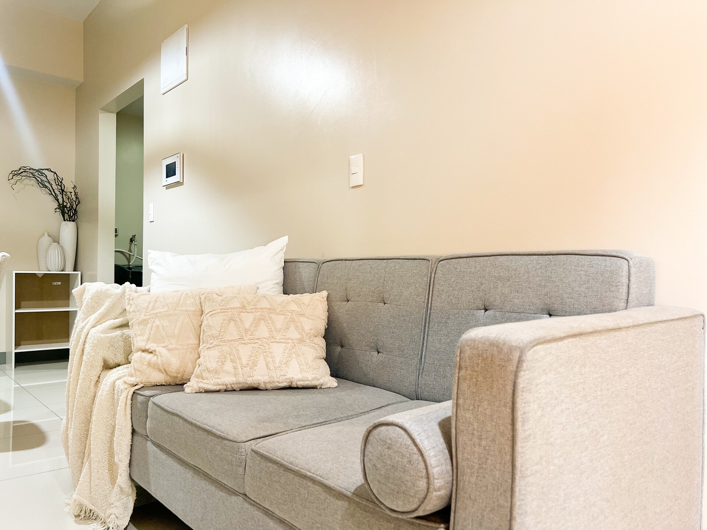 Prime 1BR Condo in the Heart of BGC #upt12j 13 Chillhive Staycation