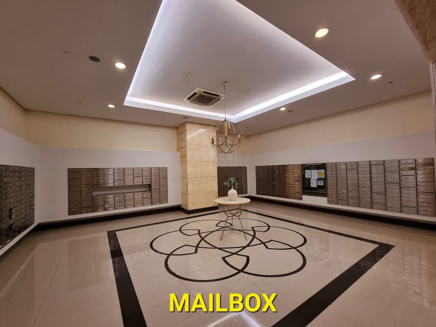 Chic BGC Condo by Grand Canal Mall #vlrtb27b 8 Chillhive Staycation
