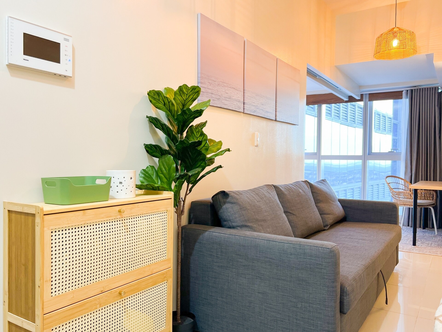 Prime Uptown BGC | Stylish 1BR Getaway #upt1 35j 15 Chillhive Staycation