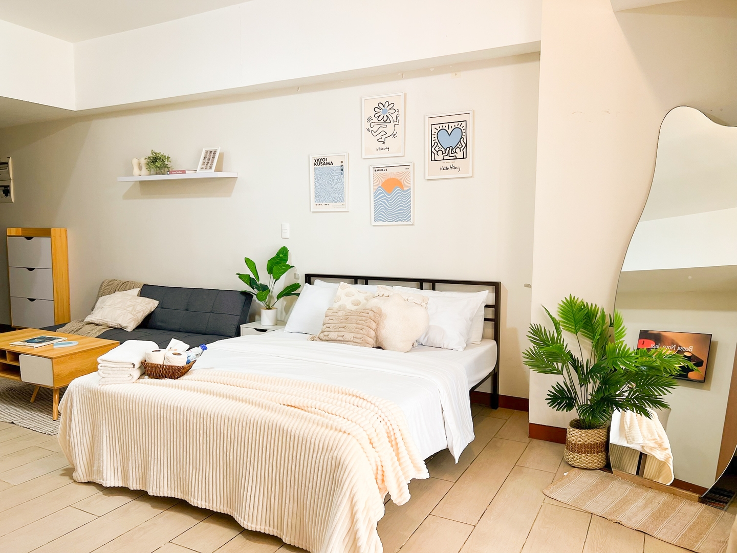 Luxury BGC Condo, Venice Grand Canal #vlrc5h 25 Chillhive Staycation