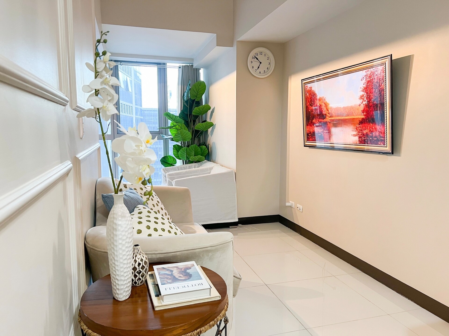 Stylish 1BR in BGC Uptown & Mitsukoshi #UPT126D 14 Chillhive Staycation