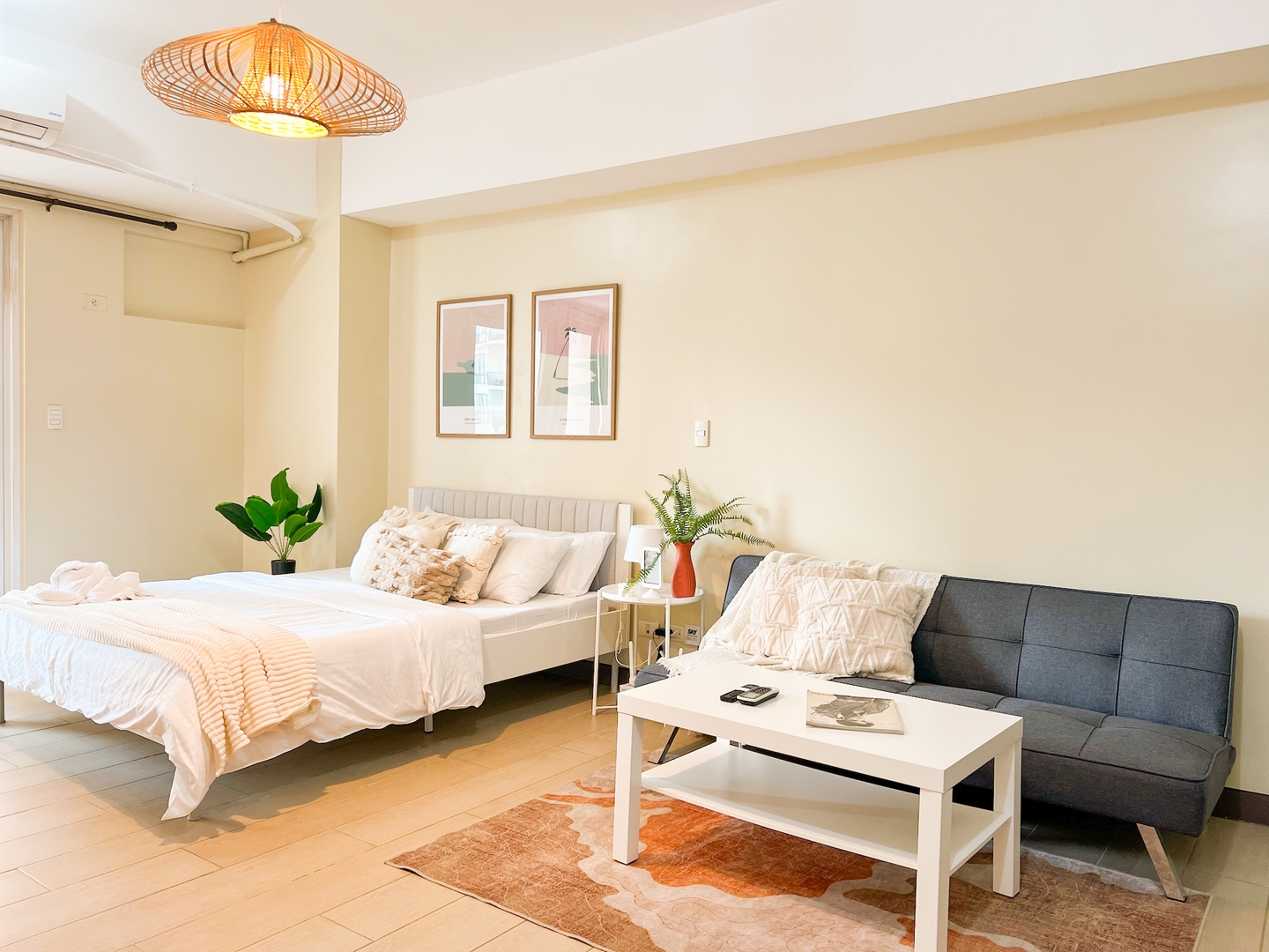 Cozy BGC Condo, Venice Grand Canal #vlrtc18e 34 Chillhive Staycation