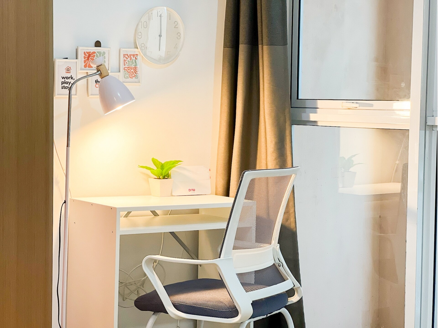 Stylish Stay Beside Venice Mall BGC #vlrtc27c_2 14 Chillhive Staycation