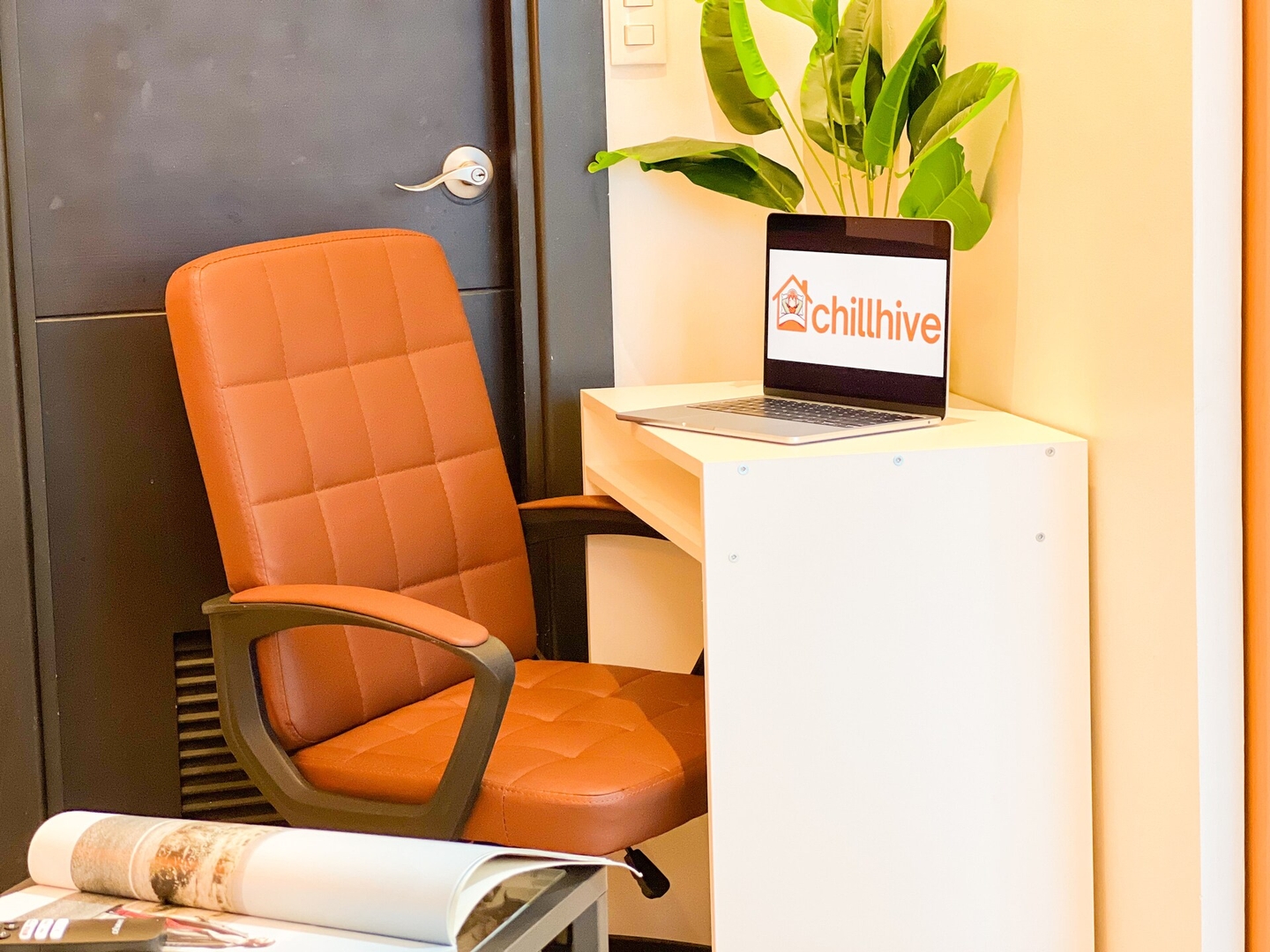 Prime BGC 1BR Near Grand Hyatt & Malls #upt215e 28 Chillhive Staycation