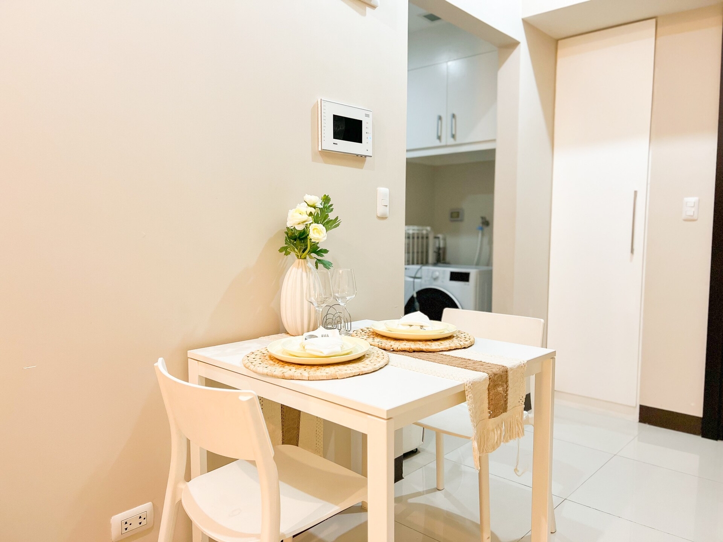 Luxe 1BR at BGC Uptown Parksuites #upt129p 26 Chillhive Staycation